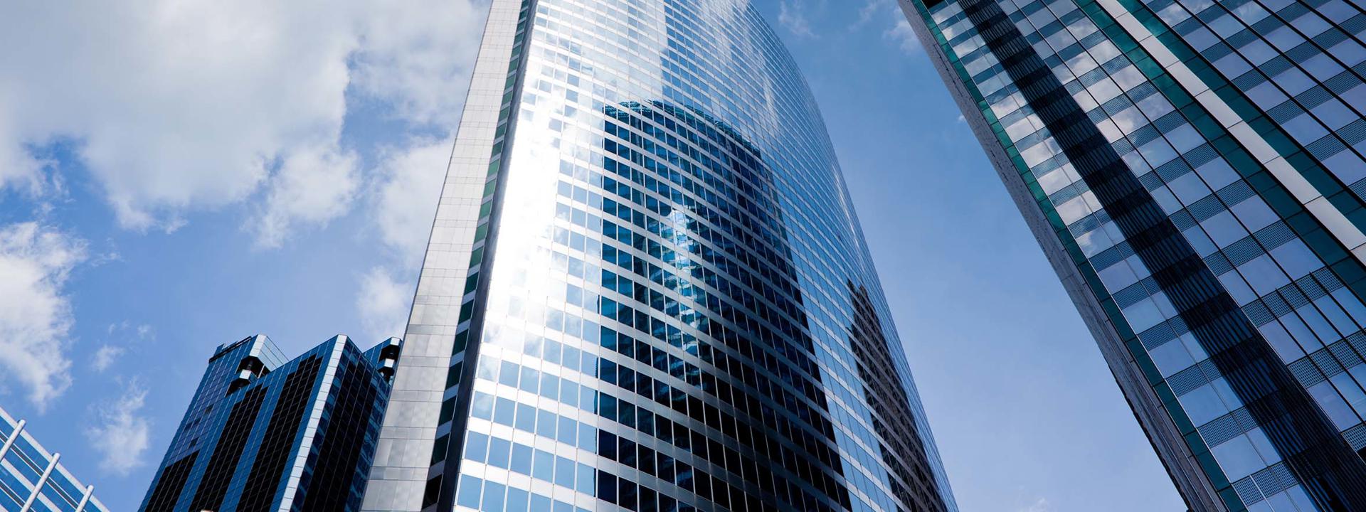 Looking up at skyscrapers in the financial district of Chicago.