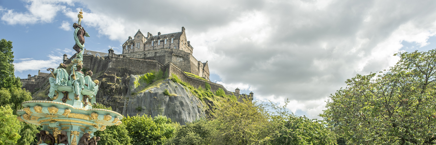 The Ross Fountain with Edinburgh Castle in the background.