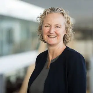 Professor Leigh Robinson