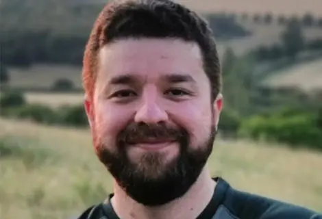 morteza-haghighat-sefat-headshot