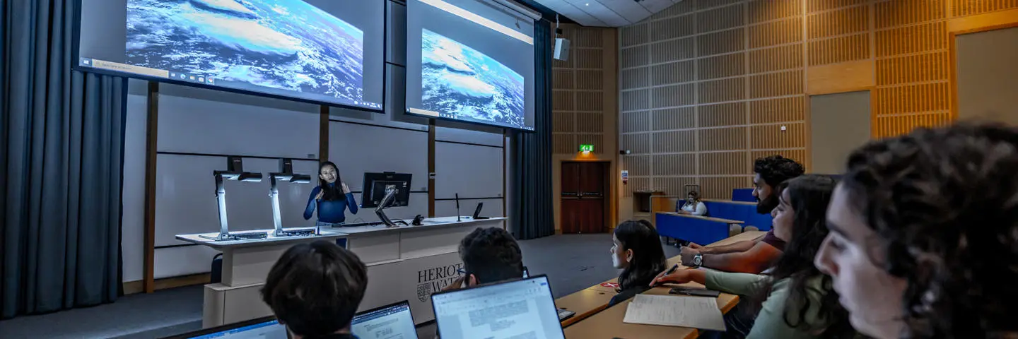 inside of a busy lecture theatre